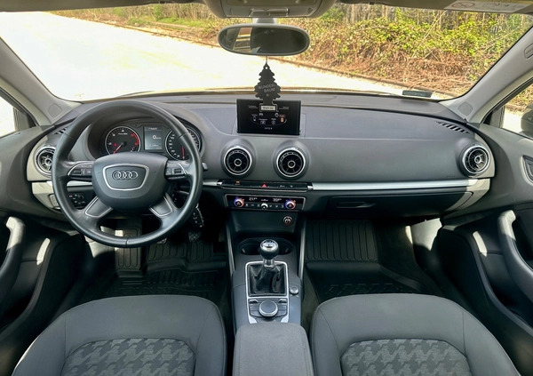 Audi A3 cena 34800 przebieg: 300000, rok produkcji 2014 z Wrocław małe 704